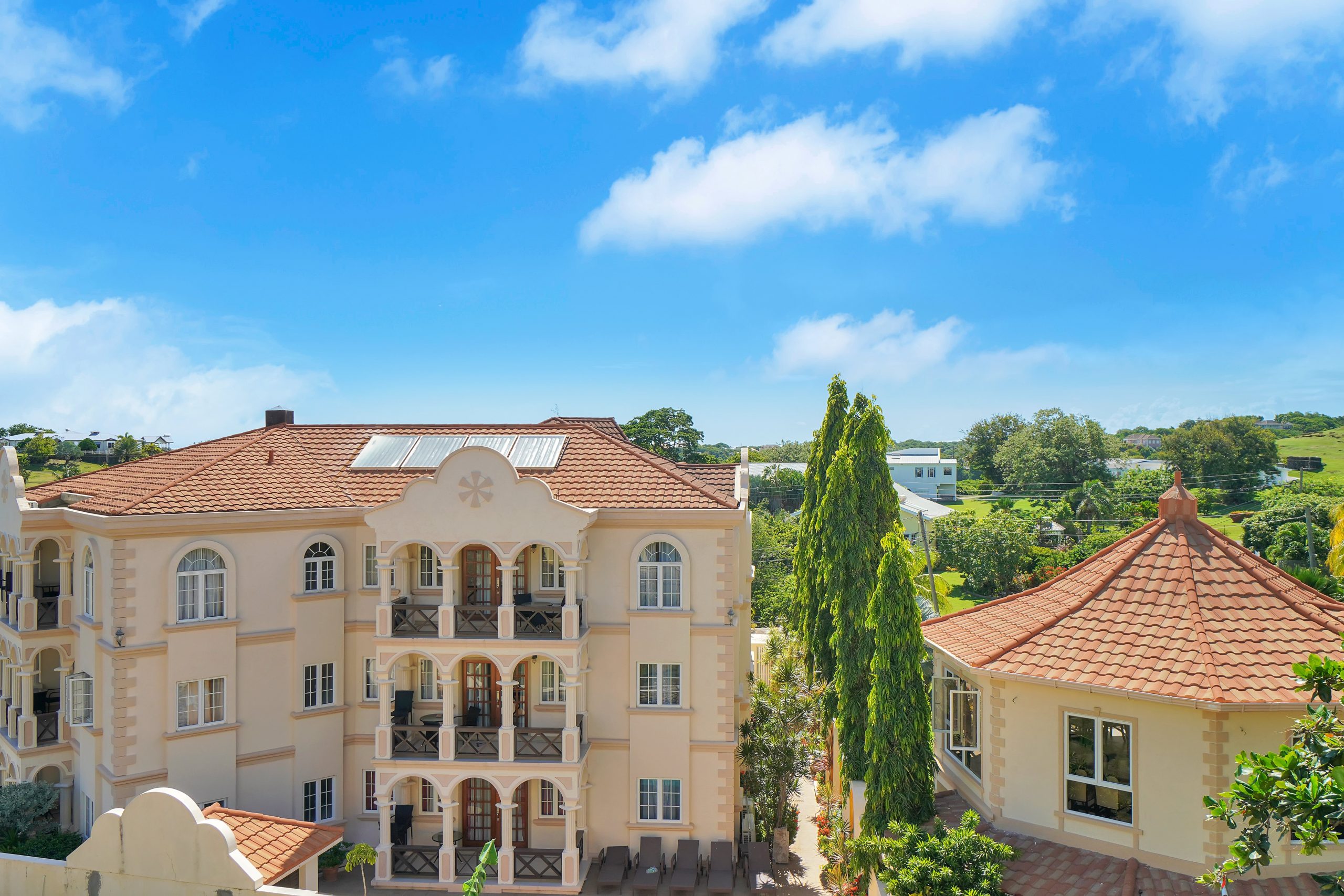 Mandela Court Hotel in Grenada